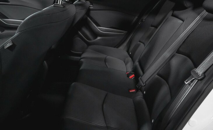 Mazda 3 - Фото 13