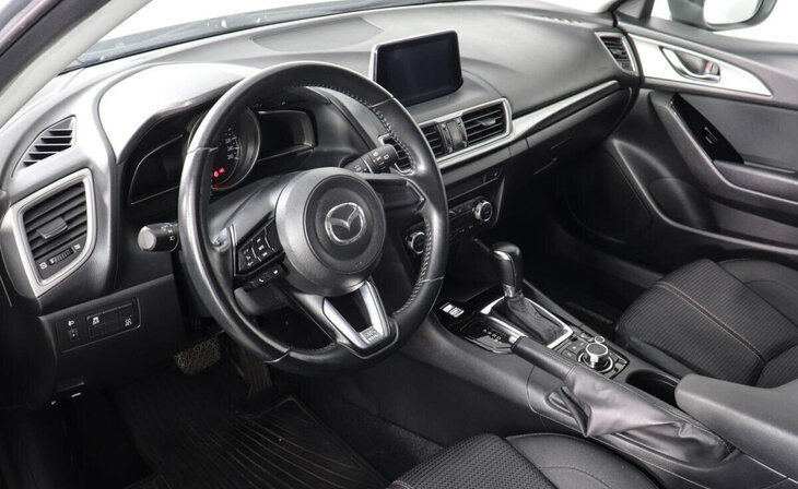 Mazda 3 - Фото 6