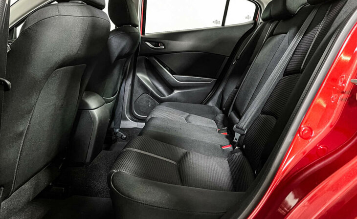 Mazda 3 - Фото 12