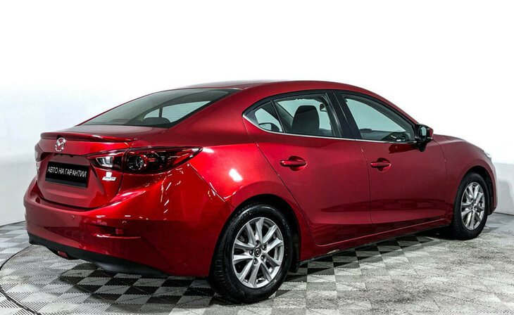 Mazda 3 - Фото 4