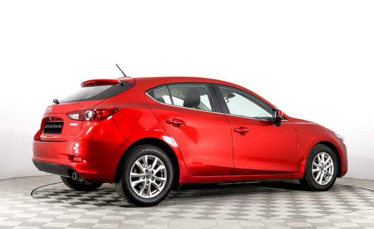 Mazda 3 - Фото 4