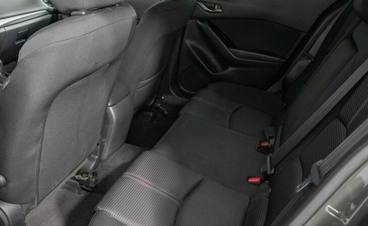 Mazda 3 - Фото 11