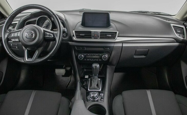 Mazda 3 - Фото 7