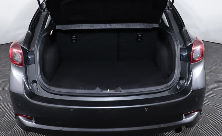 Mazda 3 - Фото 18
