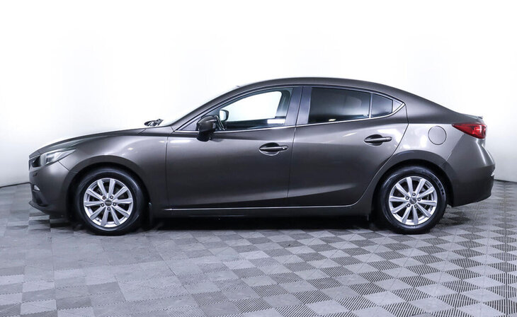 Mazda 3 - Фото 2