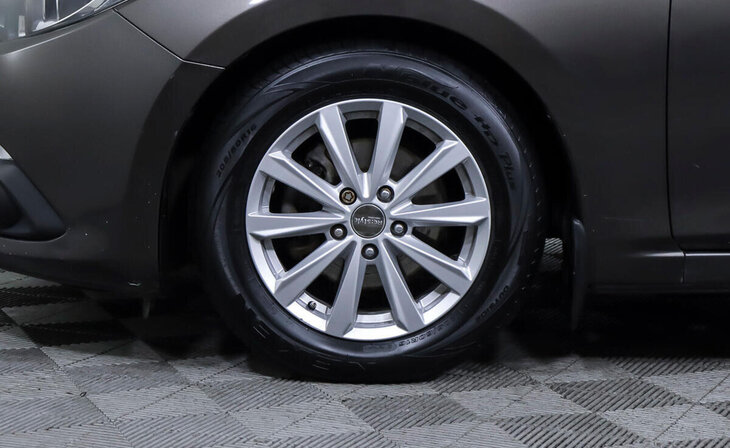 Mazda 3 - Фото 6