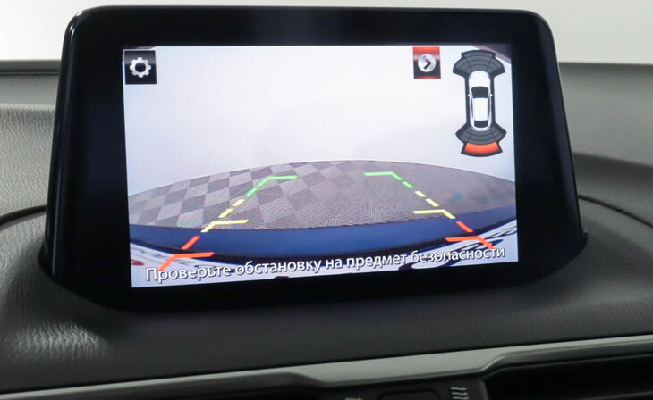 Mazda 3 - Фото 10