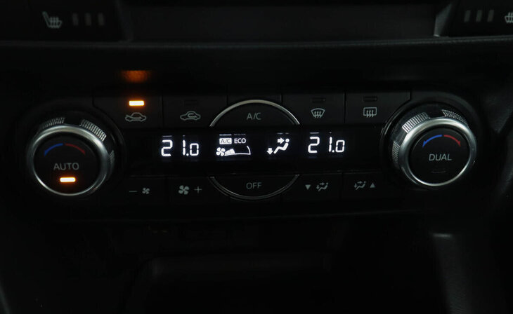 Mazda 3 - Фото 11