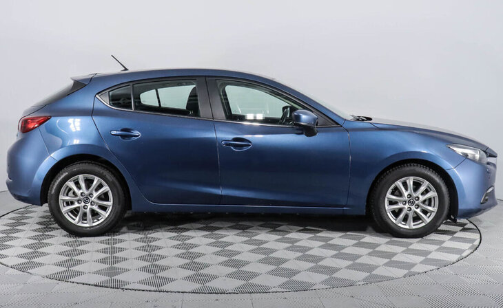 Mazda 3 - Фото 3