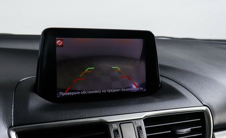 Mazda 3 - Фото 11