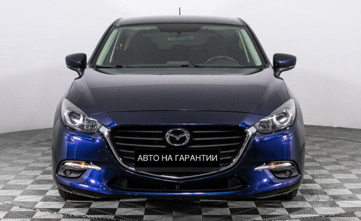 Mazda 3 - Фото 1