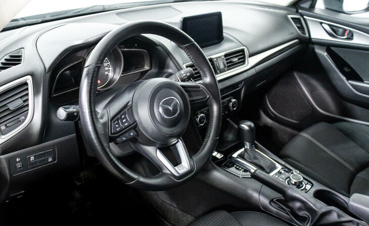 Mazda 3 - Фото 6