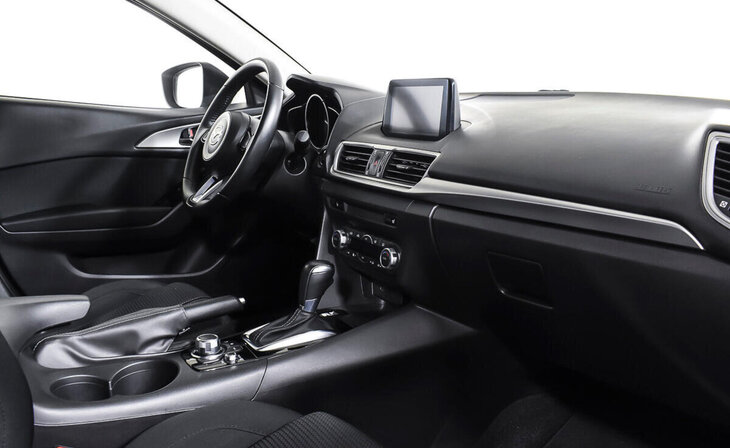 Mazda 3 - Фото 9