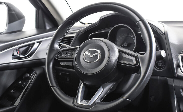 Mazda 3 - Фото 12