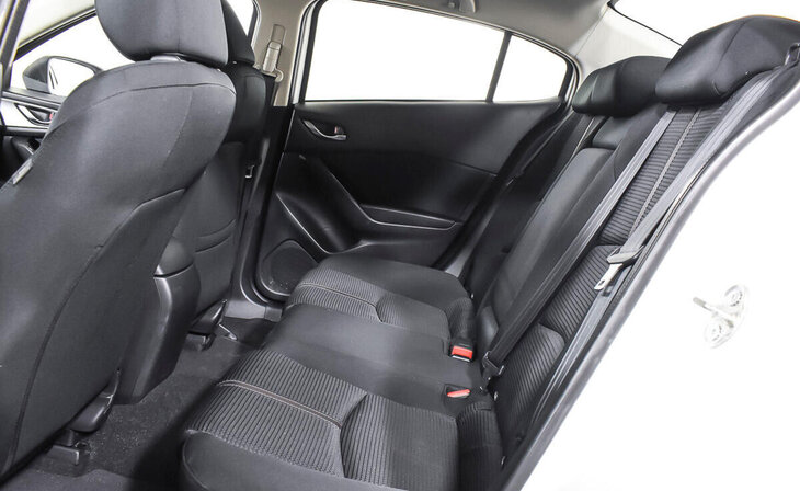 Mazda 3 - Фото 15