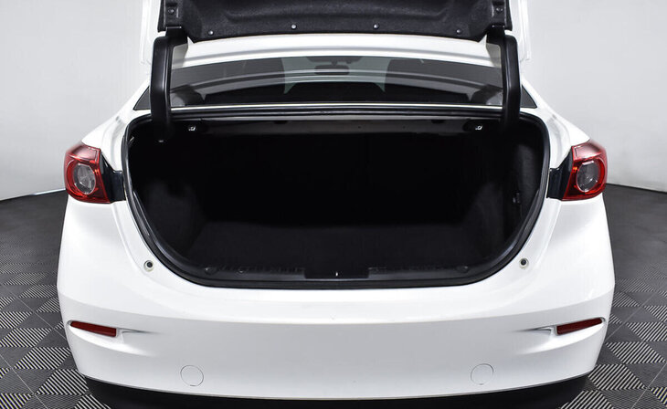 Mazda 3 - Фото 12