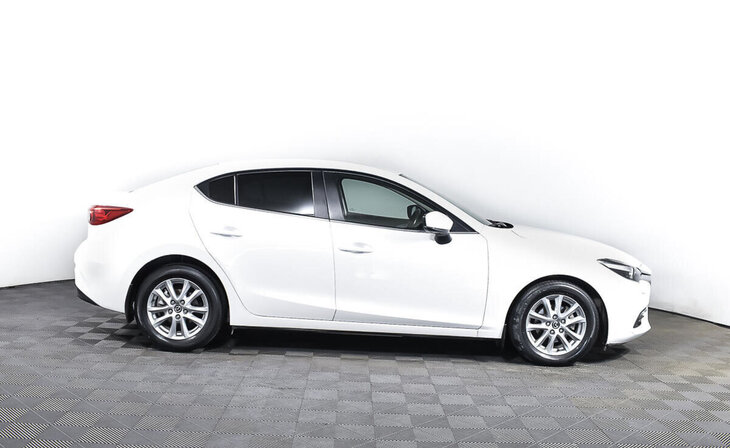 Mazda 3 - Фото 3
