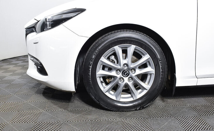 Mazda 3 - Фото 6