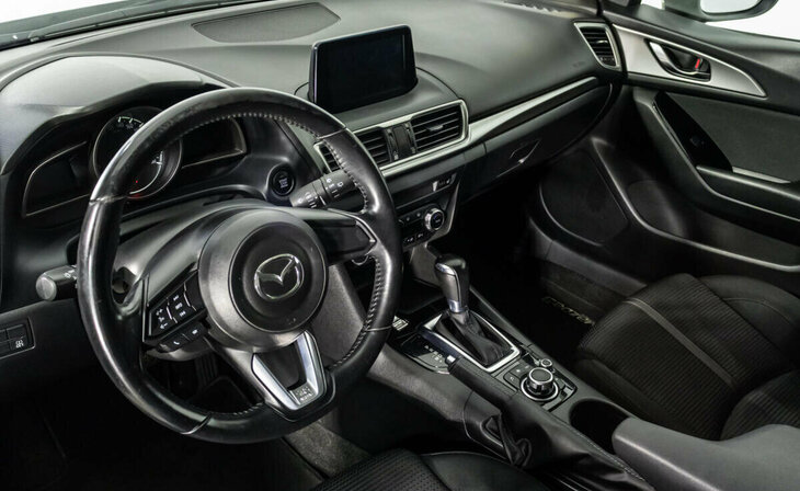 Mazda 3 - Фото 6