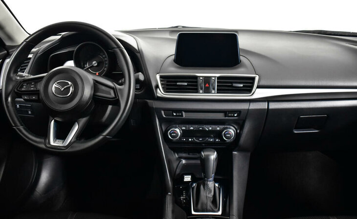 Mazda 3 - Фото 5