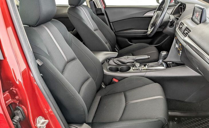 Mazda 3 - Фото 10