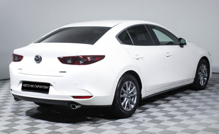 Mazda 3 - Фото 2