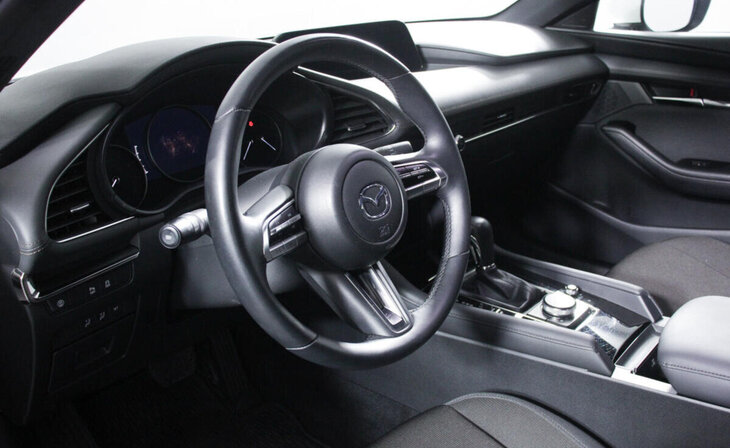 Mazda 3 - Фото 6