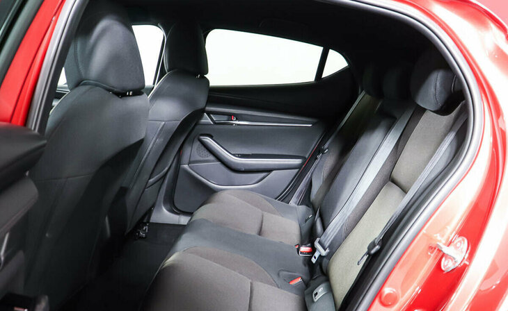 Mazda 3 - Фото 16