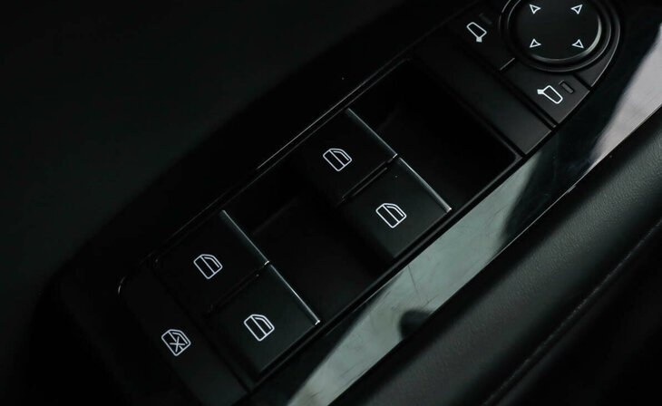 Mazda 3 - Фото 16