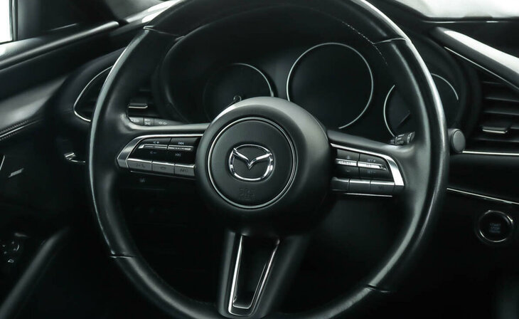 Mazda 3 - Фото 8