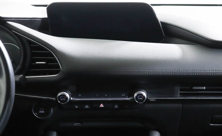 Mazda 3 - Фото 7