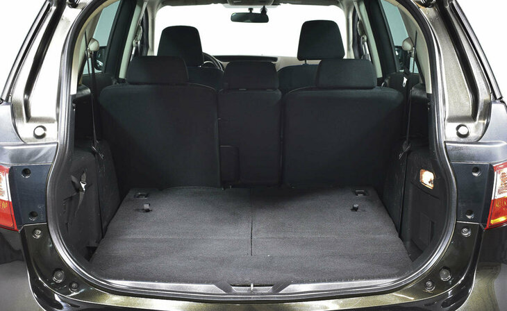 Mazda 5 - Фото 9