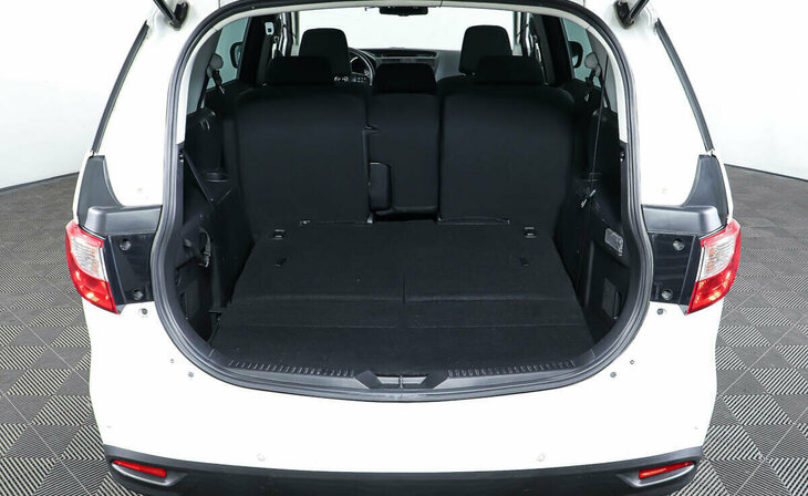 Mazda 5 - Фото 19