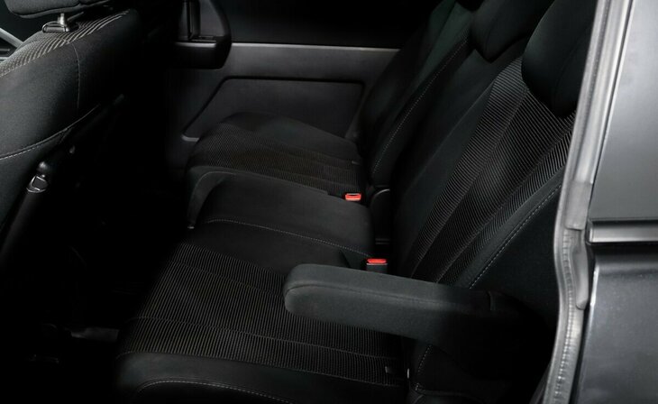 Mazda 5 - Фото 11