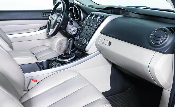 Mazda CX-7 - Фото 10