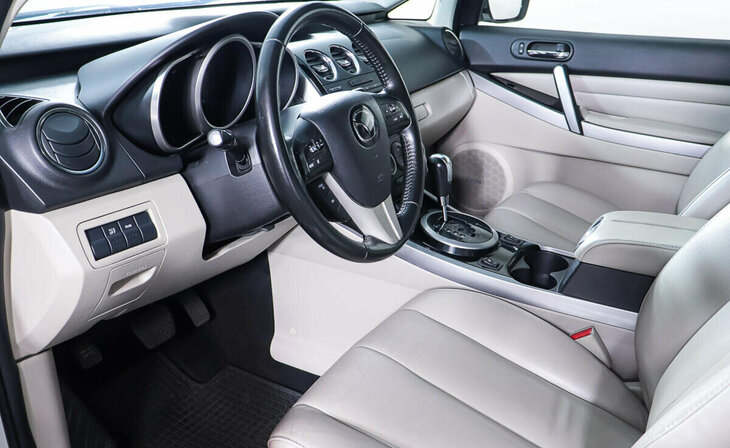 Mazda CX-7 - Фото 11