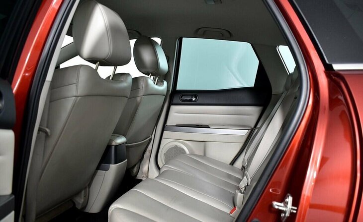 Mazda CX-7 - Фото 11