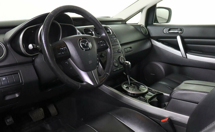 Mazda CX-7 - Фото 8