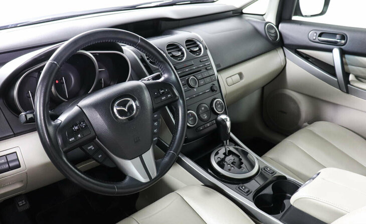 Mazda CX-7 - Фото 6