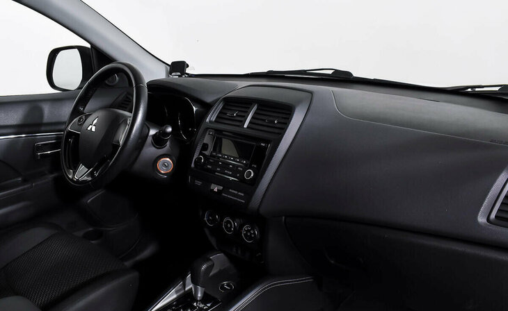 Mitsubishi ASX - Фото 8