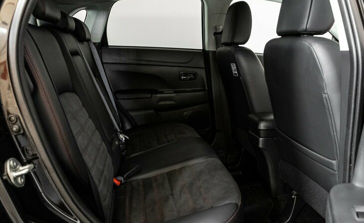 Mitsubishi ASX - Фото 15