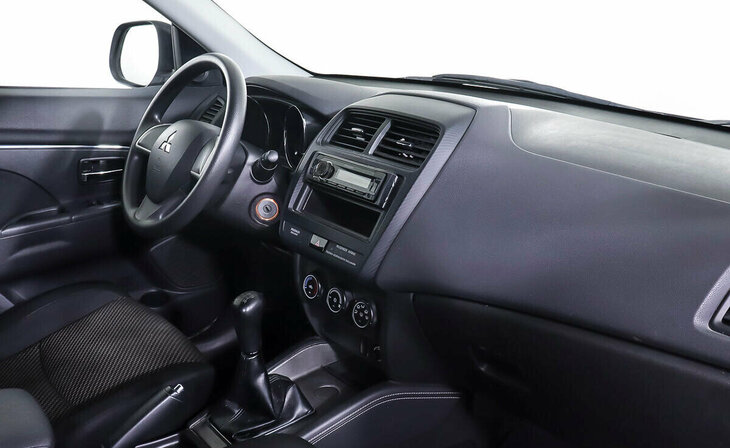 Mitsubishi ASX - Фото 8