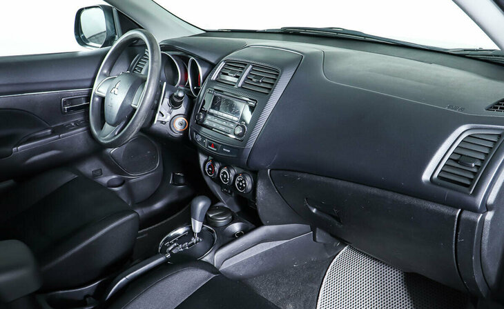 Mitsubishi ASX - Фото 9