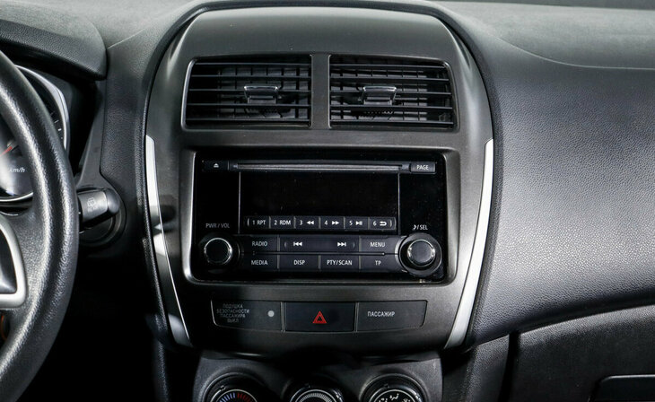 Mitsubishi ASX - Фото 10