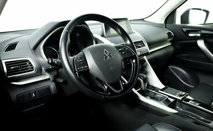 Mitsubishi Eclipse Cross - Фото 9