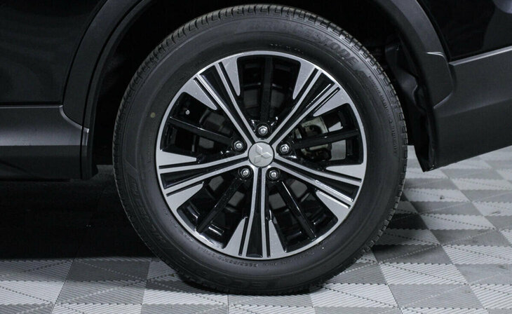 Mitsubishi Eclipse Cross - Фото 4