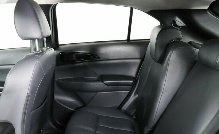 Mitsubishi Eclipse Cross - Фото 12