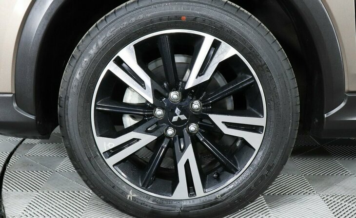 Mitsubishi Eclipse Cross - Фото 5