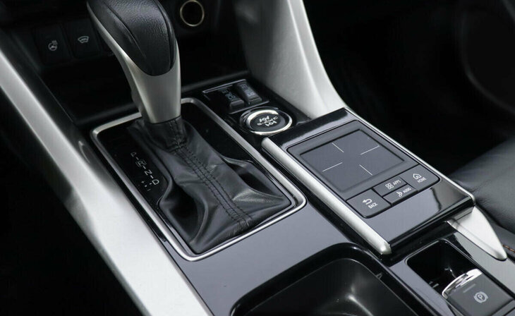 Mitsubishi Eclipse Cross - Фото 11