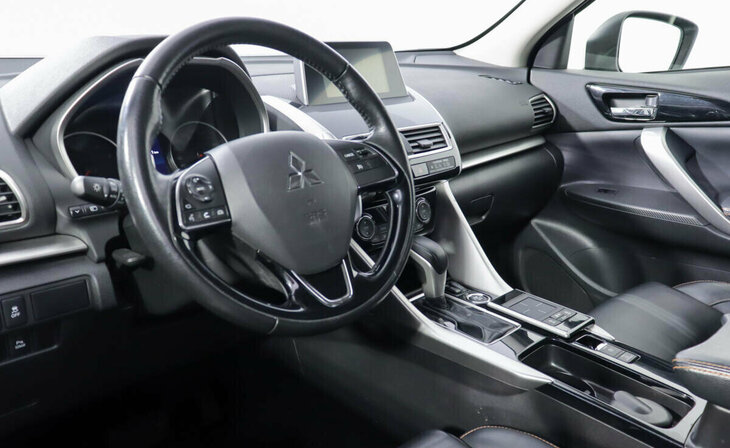 Mitsubishi Eclipse Cross - Фото 7